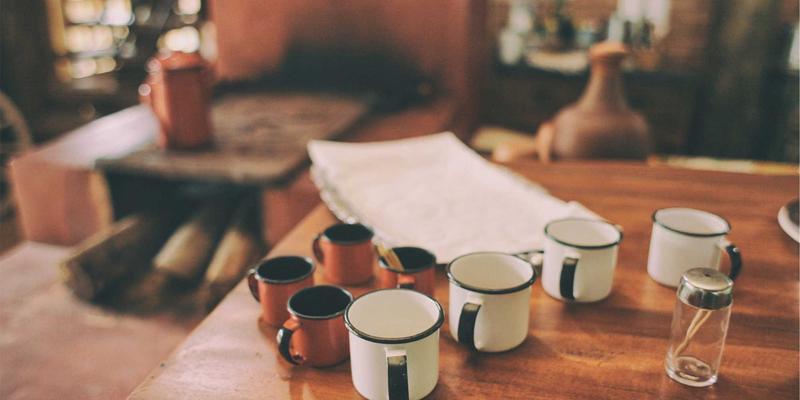 专业团队户外制胜之道:透气、耐磨与防晒科技面料在职业装定制中的战略融合